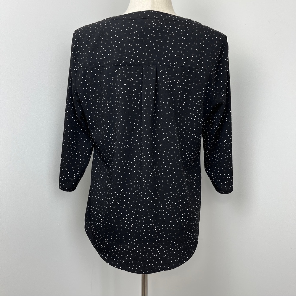 Croft & Barrow Black and White Polka Dot 3/4 Sleeve Tunic. Size PM. #662 - Picture 4 of 5